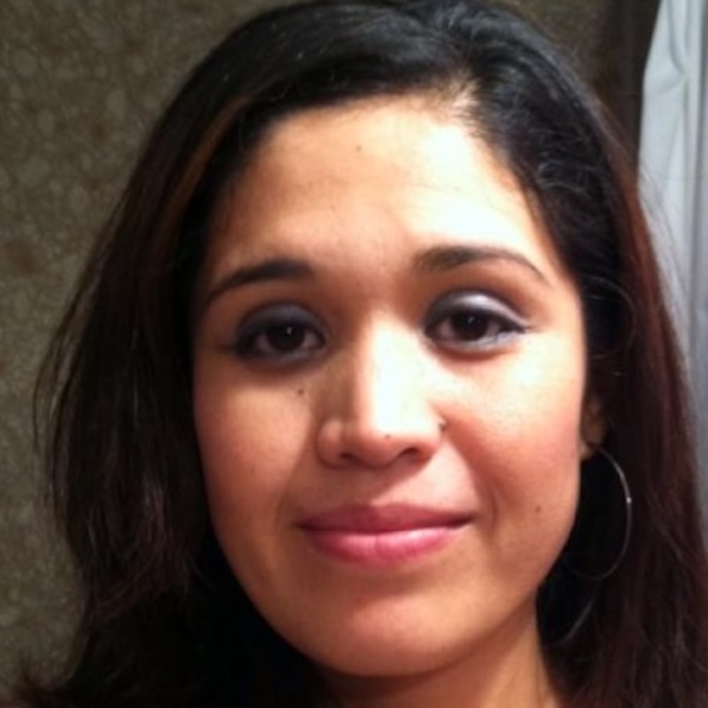 Meet your Posher, Leonor